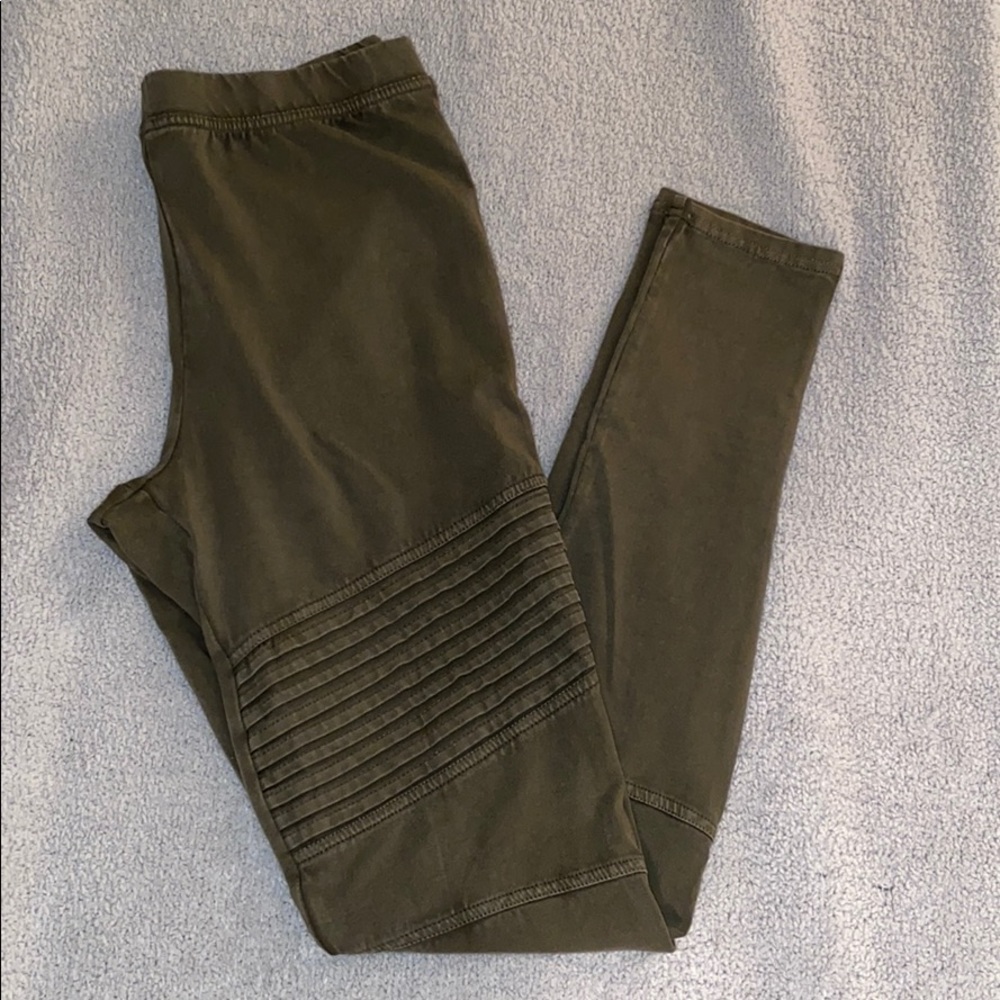 BP Leggings